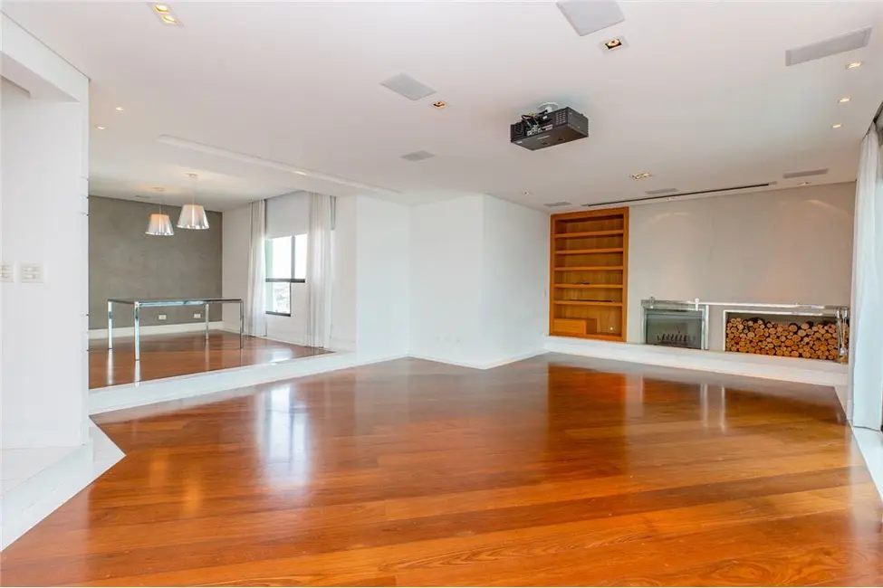 Apartamento com 4 quartos à venda, 255m2 em Moema, São Paulo - SP - imagem 4 Foto 4 de Apartamento com 4 quartos à venda, 255m2 em Moema, São Paulo - SP
