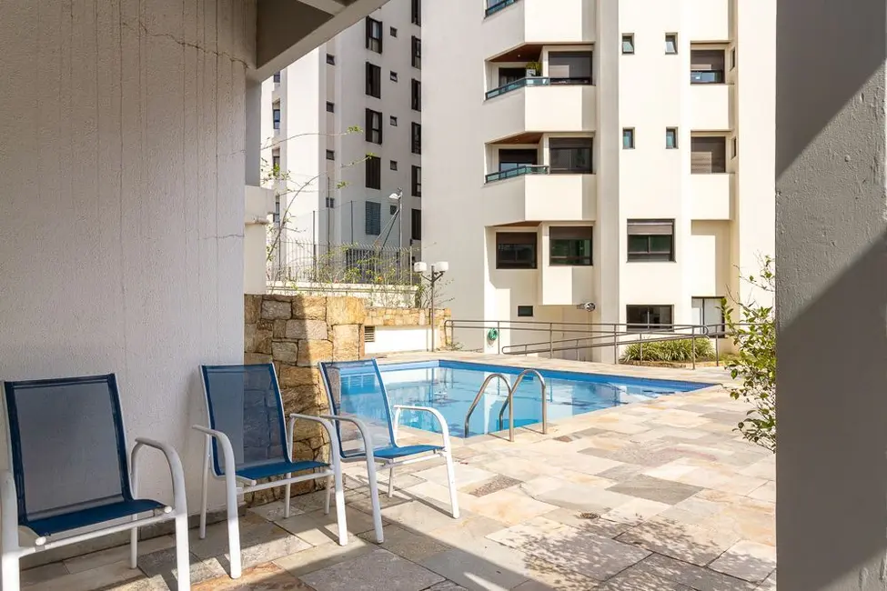 Apartamento com 4 quartos à venda, 243m2 em Moema, São Paulo - SP - imagem 6 Foto 6 de Apartamento com 4 quartos à venda, 243m2 em Moema, São Paulo - SP