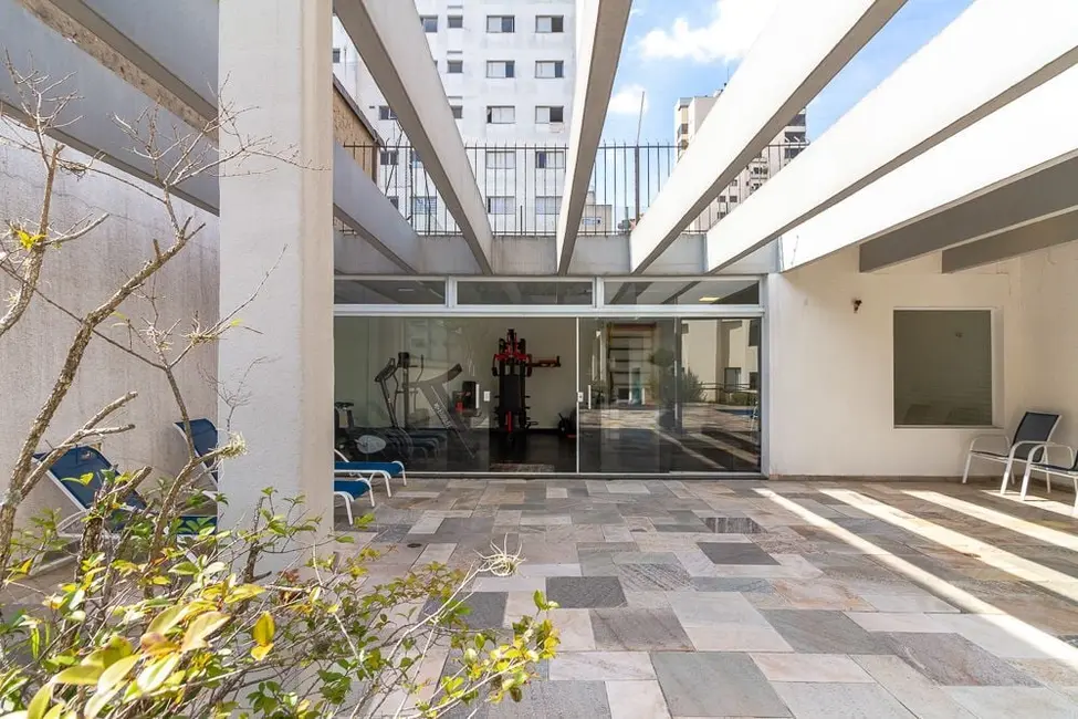 Apartamento com 4 quartos à venda, 243m2 em Moema, São Paulo - SP - imagem 2 Foto 2 de Apartamento com 4 quartos à venda, 243m2 em Moema, São Paulo - SP