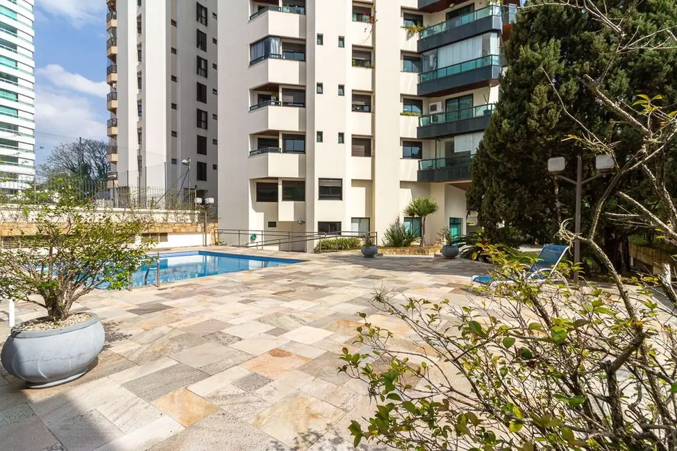 Apartamento com 4 quartos à venda, 243m2 em Moema, São Paulo - SP - imagem 7 Foto 7 de Apartamento com 4 quartos à venda, 243m2 em Moema, São Paulo - SP
