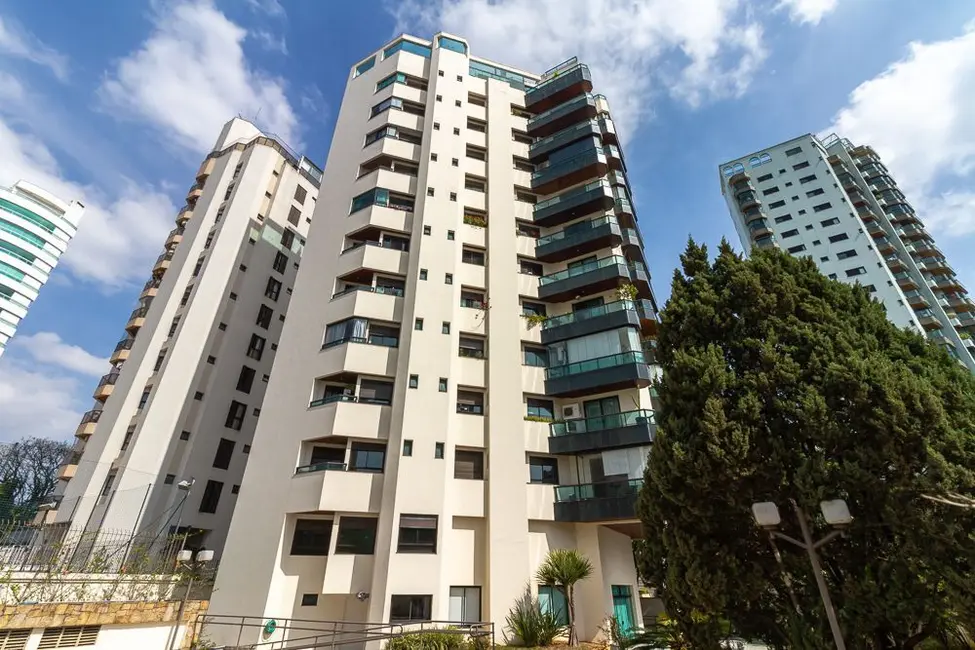 Foto 1 de Apartamento com 4 quartos à venda, 243m2 em Moema, São Paulo - SP