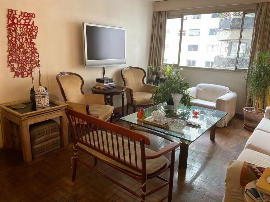 Foto 3 de Apartamento com 3 quartos à venda, 105m2 em Moema, São Paulo - SP