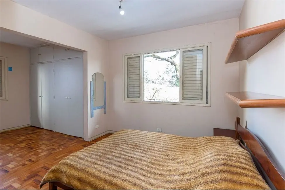 Casa com 4 quartos à venda, 270m2 em Campo Belo, São Paulo - SP - imagem 9 Foto 9 de Casa com 4 quartos à venda, 270m2 em Campo Belo, São Paulo - SP