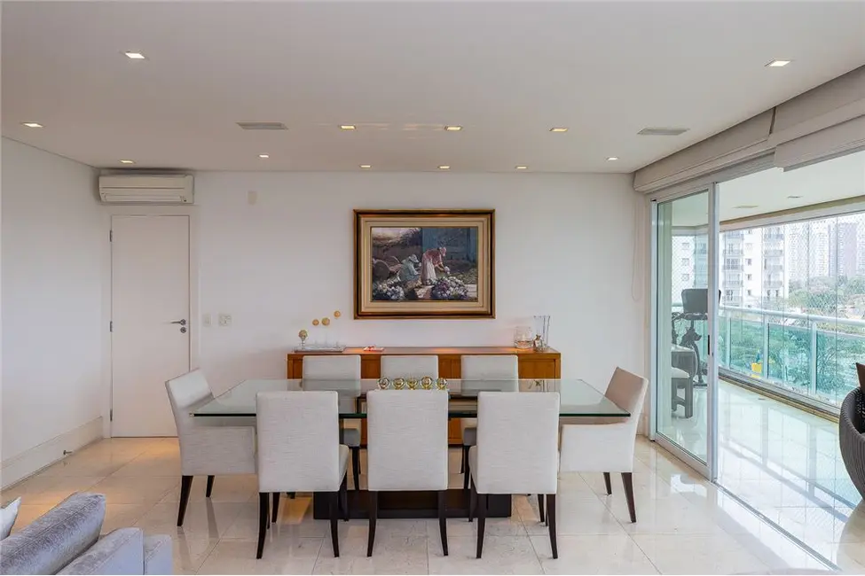 Apartamento com 4 quartos à venda, 240m2 em Campo Belo, São Paulo - SP - imagem 7 Foto 7 de Apartamento com 4 quartos à venda, 240m2 em Campo Belo, São Paulo - SP