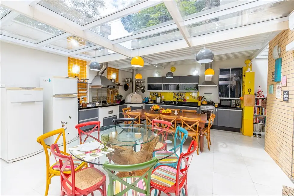 Casa com 4 quartos à venda, 222m2 em Campo Belo, São Paulo - SP - imagem 6 Foto 6 de Casa com 4 quartos à venda, 222m2 em Campo Belo, São Paulo - SP