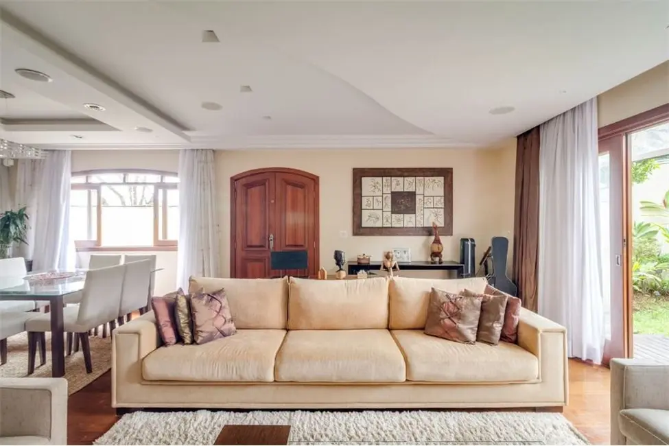 Casa com 3 quartos à venda, 290m2 em Campo Belo, São Paulo - SP - imagem 5 Foto 5 de Casa com 3 quartos à venda, 290m2 em Campo Belo, São Paulo - SP