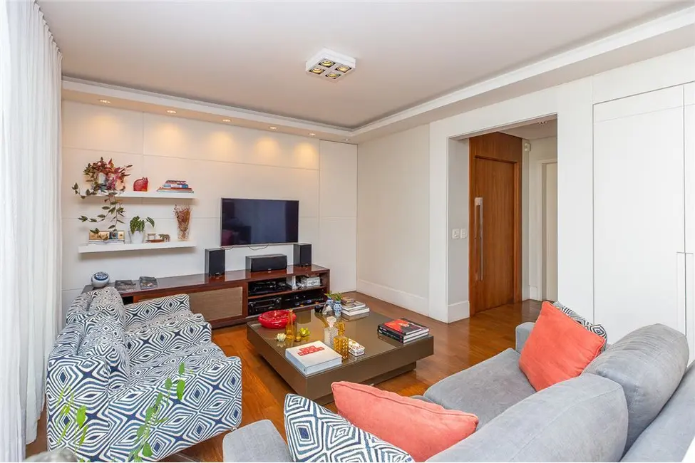 Apartamento com 4 quartos à venda, 223m2 em Campo Belo, São Paulo - SP - imagem 5 Foto 5 de Apartamento com 4 quartos à venda, 223m2 em Campo Belo, São Paulo - SP