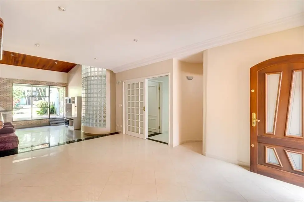 Foto 9 de Casa com 3 quartos à venda, 223m2 em Vila Cordeiro, São Paulo - SP