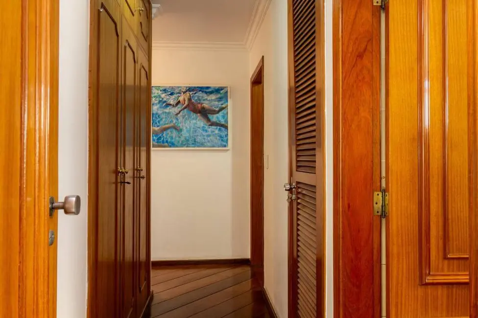 Apartamento com 3 quartos à venda, 130m2 em Vila Mariana, São Paulo - SP - imagem 3 Foto 3 de Apartamento com 3 quartos à venda, 130m2 em Vila Mariana, São Paulo - SP