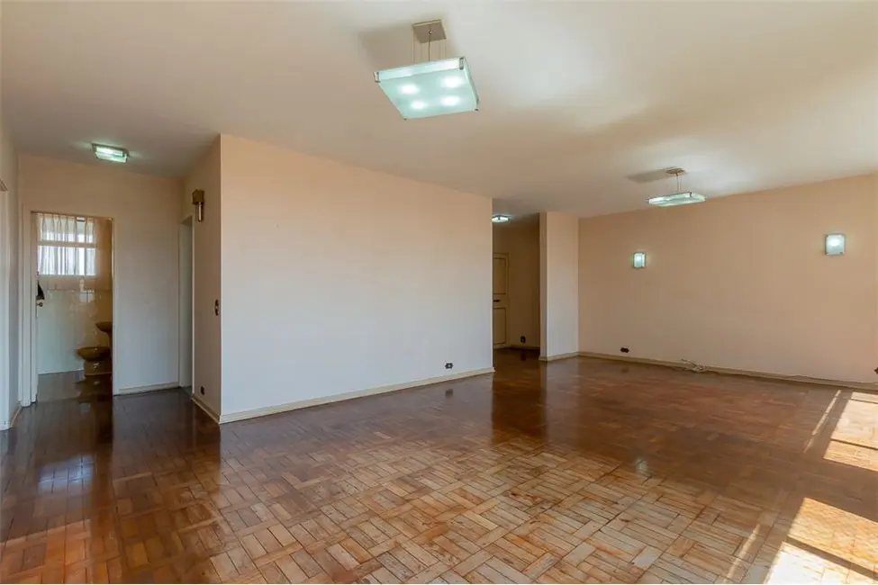 Apartamento com 3 quartos à venda, 176m2 em Higienópolis, São Paulo - SP - imagem 3 Foto 3 de Apartamento com 3 quartos à venda, 176m2 em Higienópolis, São Paulo - SP