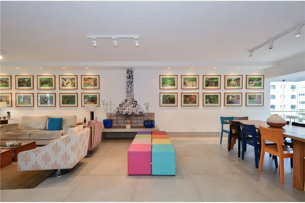 Foto 4 de Apartamento com 4 quartos à venda, 230m2 em Higienópolis, São Paulo - SP