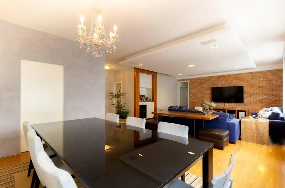 Apartamento com 3 quartos à venda, 230m2 em Higienópolis, São Paulo - SP - imagem 5 Foto 5 de Apartamento com 3 quartos à venda, 230m2 em Higienópolis, São Paulo - SP