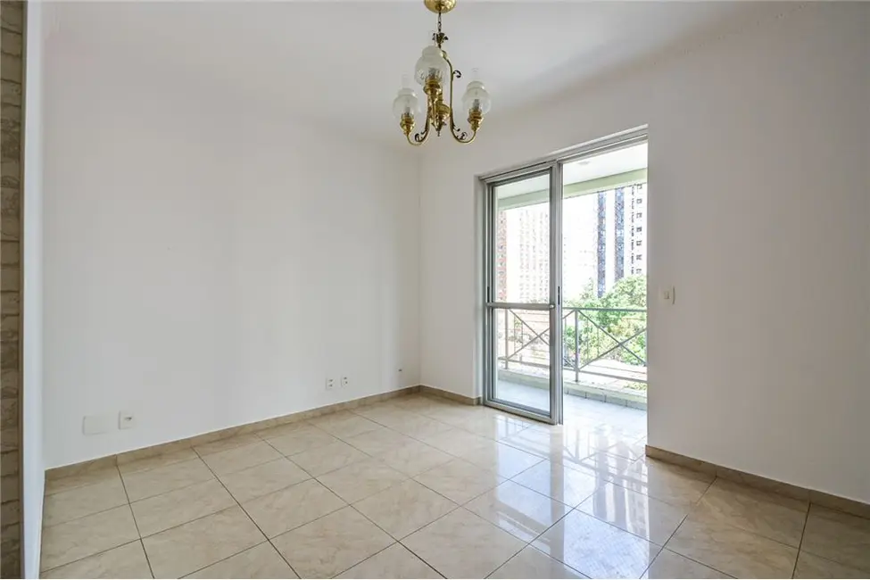 Foto 2 de Apartamento com 2 quartos à venda, 64m2 em Aclimação, São Paulo - SP