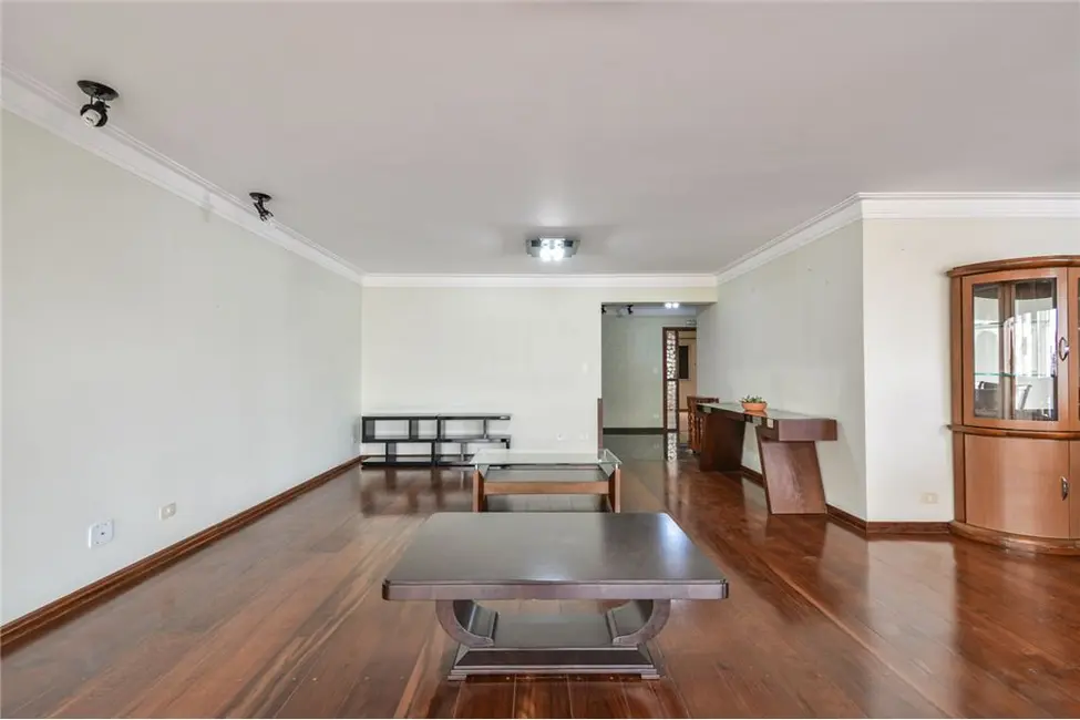 Foto 3 de Apartamento com 3 quartos à venda, 241m2 em Aclimação, São Paulo - SP