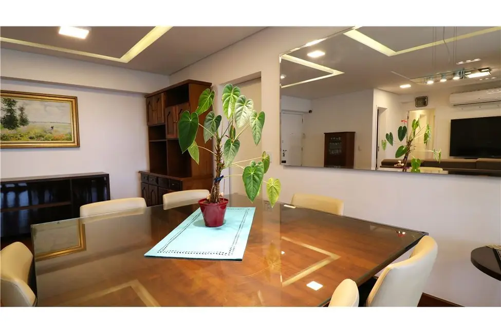 Foto 3 de Apartamento com 3 quartos à venda, 141m2 em Aclimação, São Paulo - SP