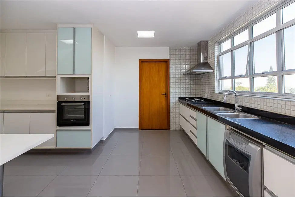 Apartamento com 3 quartos à venda, 183m2 em Chácara Santo Antônio (Zona Sul), São Paulo - SP - imagem 6 Foto 6 de Apartamento com 3 quartos à venda, 183m2 em Chácara Santo Antônio (Zona Sul), São Paulo - SP