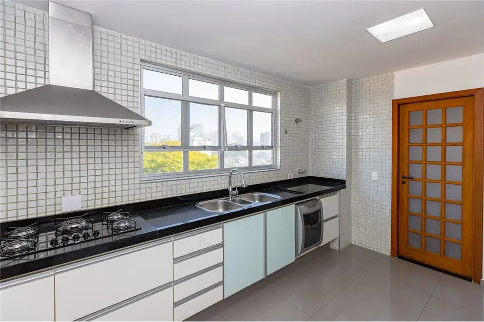 Apartamento com 3 quartos à venda, 183m2 em Chácara Santo Antônio (Zona Sul), São Paulo - SP - imagem 3 Foto 3 de Apartamento com 3 quartos à venda, 183m2 em Chácara Santo Antônio (Zona Sul), São Paulo - SP