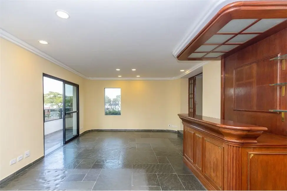 Apartamento com 5 quartos à venda, 220m2 em Indianópolis, São Paulo - SP - imagem 4 Foto 4 de Apartamento com 5 quartos à venda, 220m2 em Indianópolis, São Paulo - SP