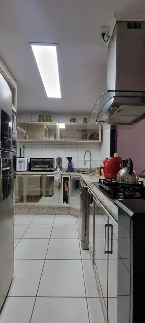 Apartamento com 2 quartos à venda, 72m2 em Guilhermina, Praia Grande - SP - imagem 8 Foto 8 de Apartamento com 2 quartos à venda, 72m2 em Guilhermina, Praia Grande - SP