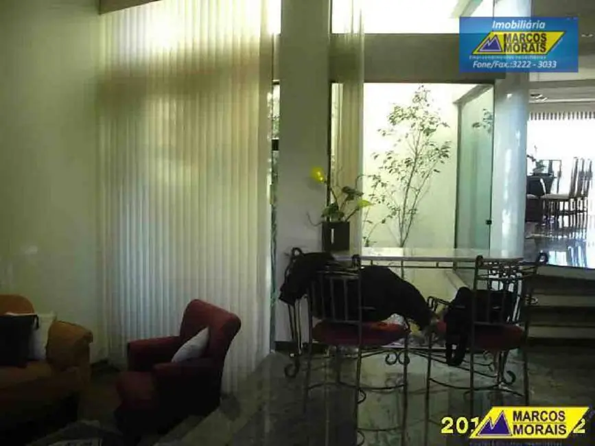 Casa com 4 quartos à venda, 450m2 em Parque Campolim, Sorocaba - SP - imagem 3 Foto 3 de Casa com 4 quartos à venda, 450m2 em Parque Campolim, Sorocaba - SP
