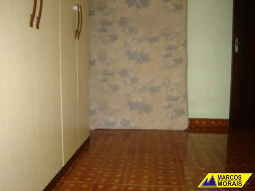 Casa com 2 quartos à venda, 300m2 em Vila Jardini, Sorocaba - SP - imagem 7 Foto 7 de Casa com 2 quartos à venda, 300m2 em Vila Jardini, Sorocaba - SP