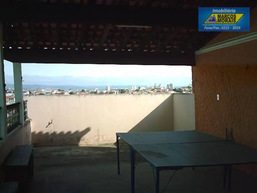 Casa com 3 quartos à venda, 175m2 em Jardim Ferreira, Sorocaba - SP - imagem 9 Foto 9 de Casa com 3 quartos à venda, 175m2 em Jardim Ferreira, Sorocaba - SP