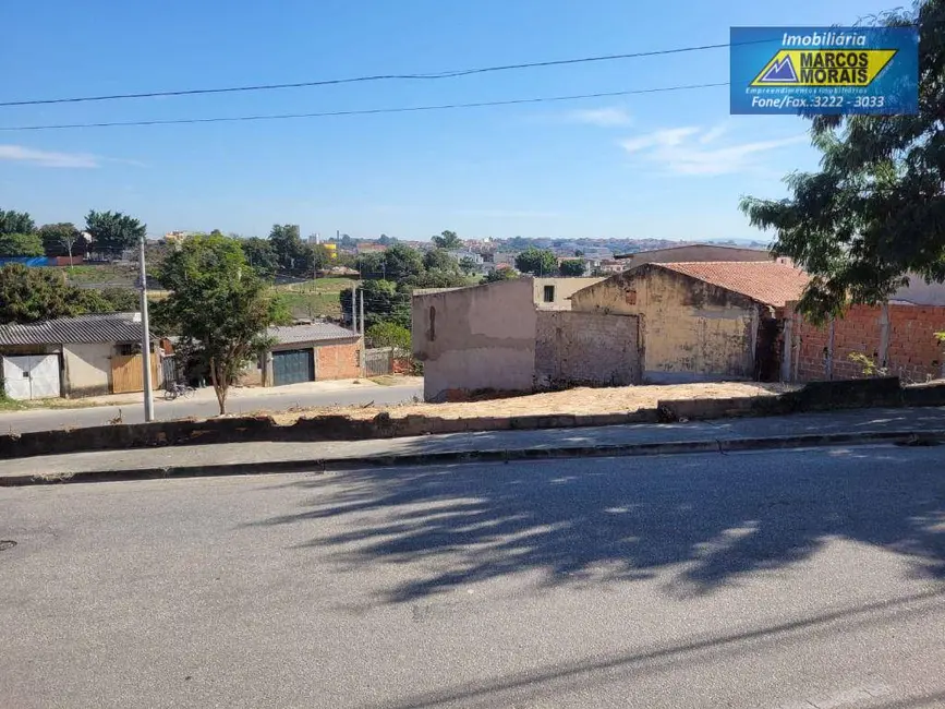 Foto 3 de Terreno / Lote à venda, 389m2 em Vila Barão, Sorocaba - SP