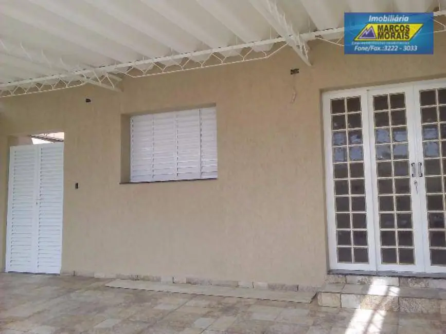 Foto 2 de Casa com 4 quartos à venda, 250m2 em Jardim Santa Rosália, Sorocaba - SP