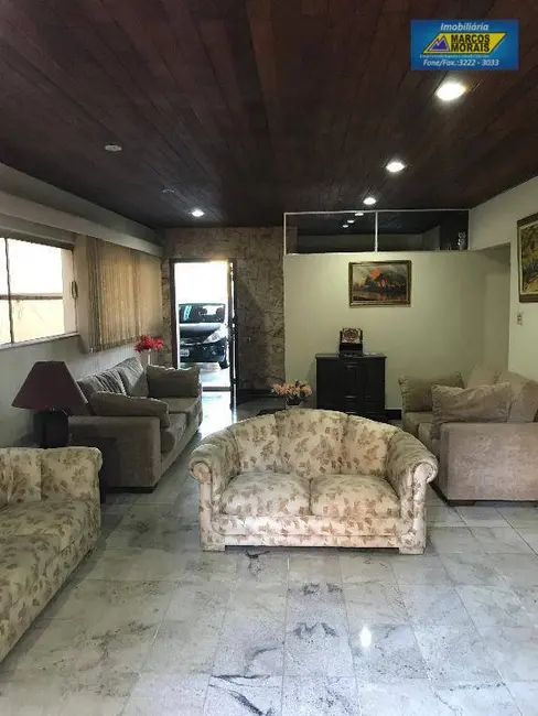 Casa com 5 quartos à venda, 300m2 em Vila Independência, Sorocaba - SP - imagem 3 Foto 3 de Casa com 5 quartos à venda, 300m2 em Vila Independência, Sorocaba - SP