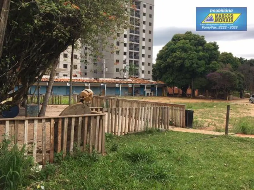 Foto 4 de Terreno / Lote à venda, 6000m2 em Loteamento Dinorá Rosa, Sorocaba - SP