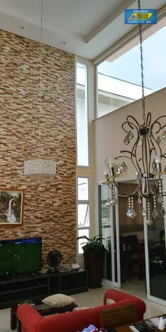 Casa de Condomínio com 4 quartos à venda, 346m2 em Jardim Guadalajara, Sorocaba - SP - imagem 5 Foto 5 de Casa de Condomínio com 4 quartos à venda, 346m2 em Jardim Guadalajara, Sorocaba - SP