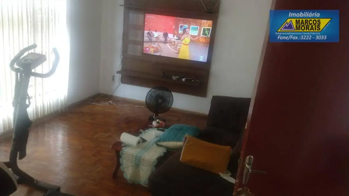 Casa com 3 quartos à venda, 250m2 em Vila Barcelona, Sorocaba - SP - imagem 5 Foto 5 de Casa com 3 quartos à venda, 250m2 em Vila Barcelona, Sorocaba - SP