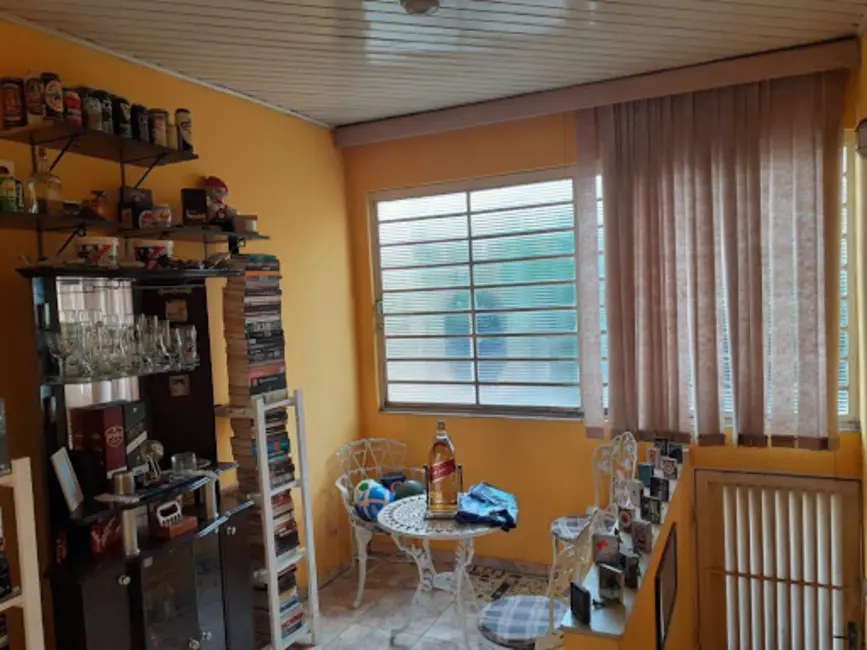 Casa com 3 quartos à venda, 180m2 em Centro, Sorocaba - SP - imagem 8 Foto 8 de Casa com 3 quartos à venda, 180m2 em Centro, Sorocaba - SP