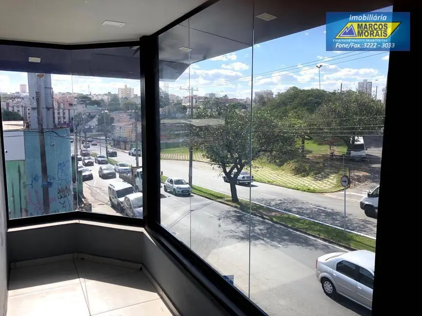 Sala Comercial à venda, 214m2 em Jardim Emília, Sorocaba - SP - imagem 4 Foto 4 de Sala Comercial à venda, 214m2 em Jardim Emília, Sorocaba - SP