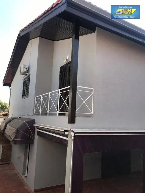 Foto 2 de Casa com 4 quartos à venda, 300m2 em Vila Trujillo, Sorocaba - SP