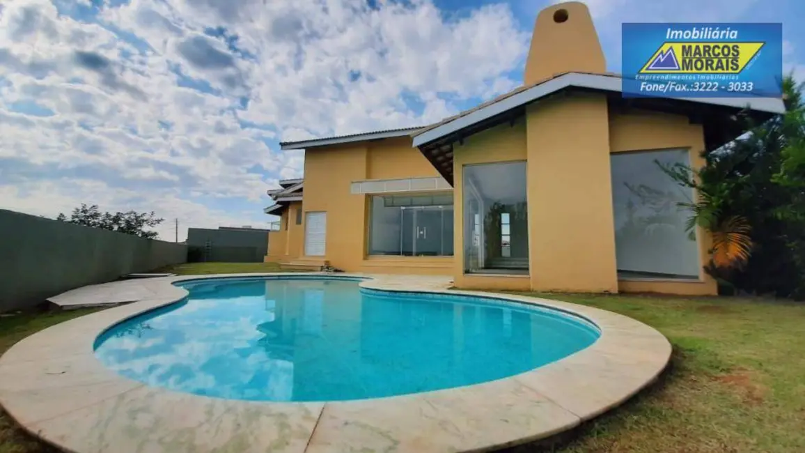 Foto 3 de Casa de Condomínio com 3 quartos à venda, 1035m2 em Salto De Pirapora - SP