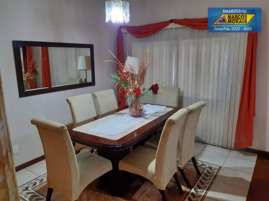 Casa com 4 quartos à venda, 200m2 em Wanel Ville, Sorocaba - SP - imagem 4 Foto 4 de Casa com 4 quartos à venda, 200m2 em Wanel Ville, Sorocaba - SP