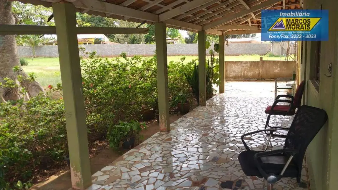 Chácara com 3 quartos à venda, 6000m2 em Cesario Lange - SP - imagem 2 Foto 2 de Chácara com 3 quartos à venda, 6000m2 em Cesario Lange - SP