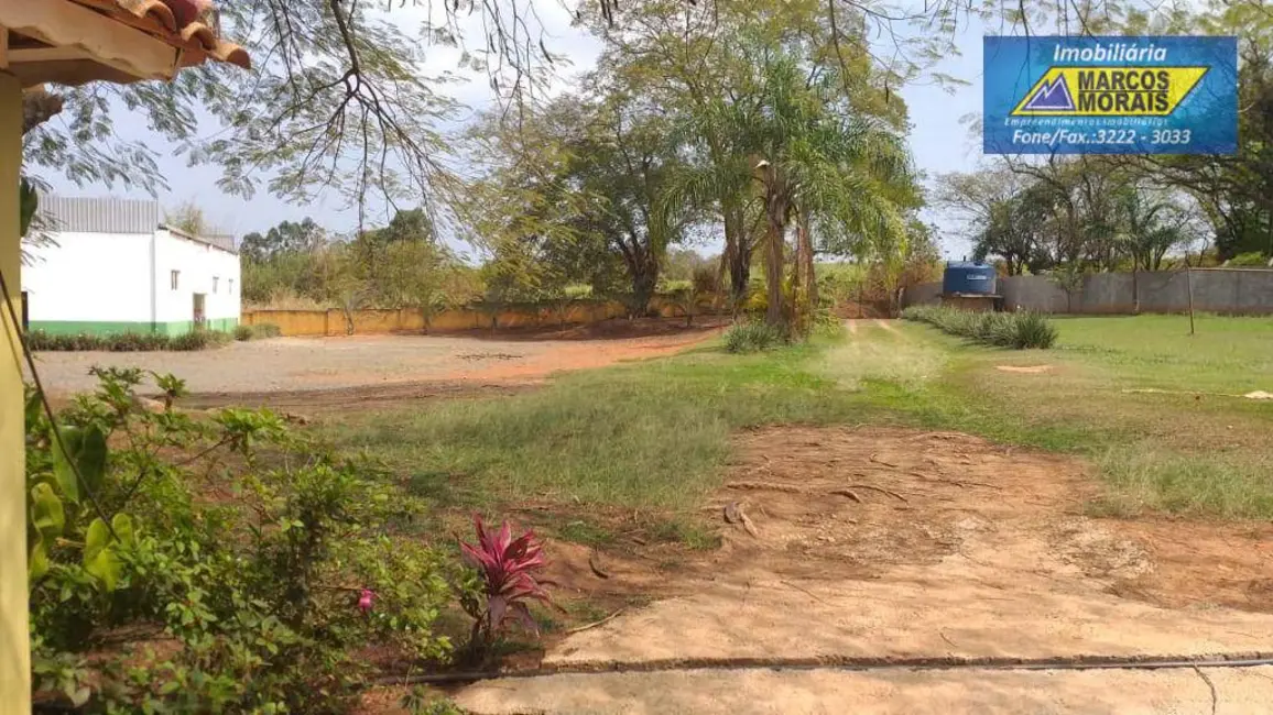 Chácara com 3 quartos à venda, 6000m2 em Cesario Lange - SP - imagem 1 Foto 1 de Chácara com 3 quartos à venda, 6000m2 em Cesario Lange - SP