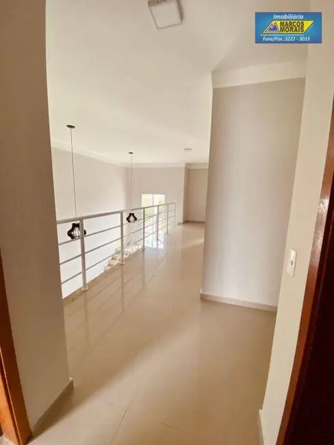 Casa de Condomínio com 5 quartos à venda, 320m2 em Chácaras Reunidas São Jorge, Sorocaba - SP - imagem 5 Foto 5 de Casa de Condomínio com 5 quartos à venda, 320m2 em Chácaras Reunidas São Jorge, Sorocaba - SP