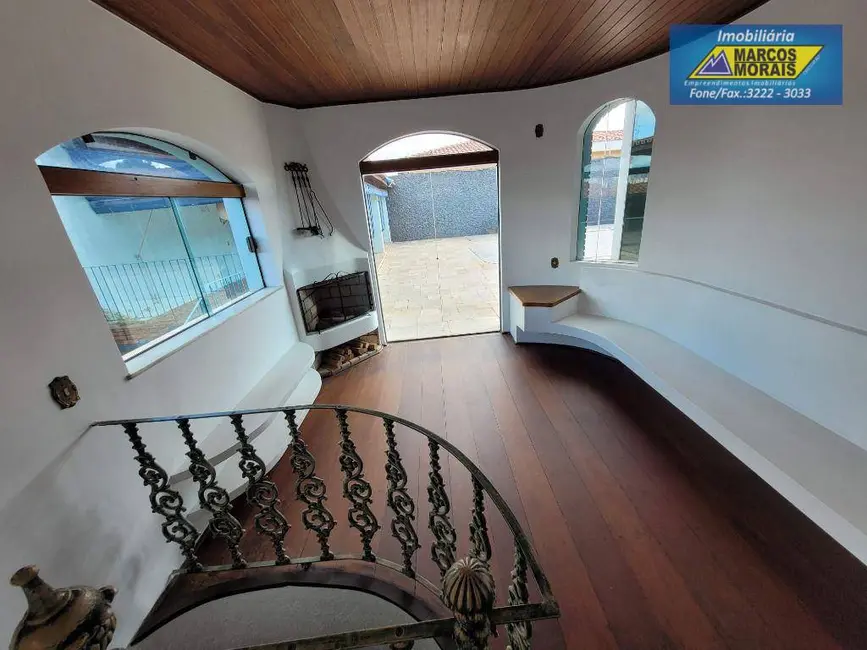 Casa com 3 quartos para alugar, 760m2 em Jardim Santa Rosália, Sorocaba - SP - imagem 9 Foto 9 de Casa com 3 quartos para alugar, 760m2 em Jardim Santa Rosália, Sorocaba - SP