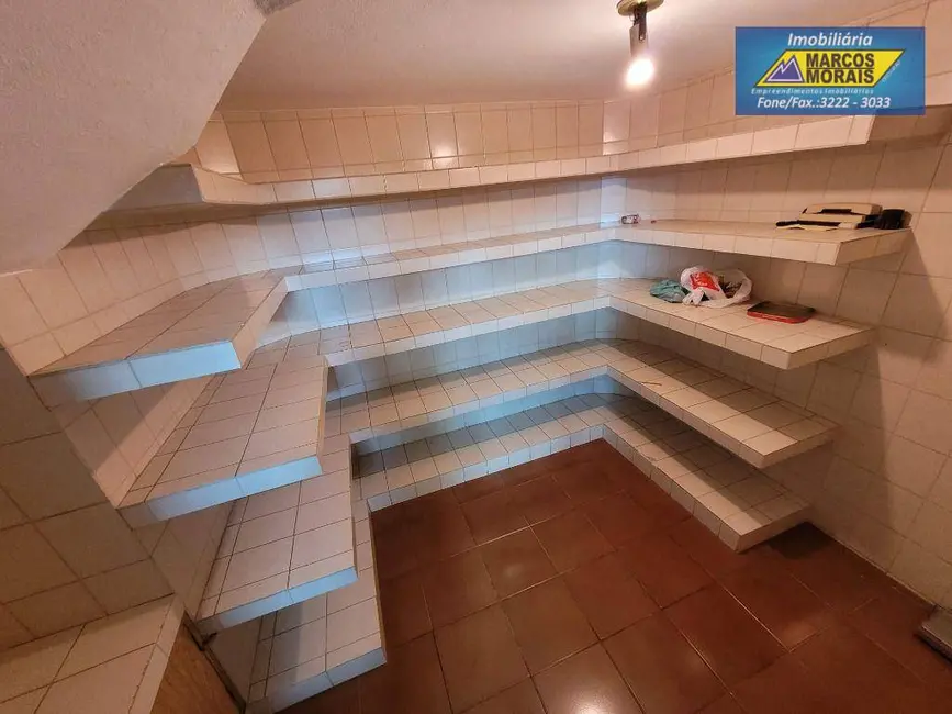 Casa com 3 quartos para alugar, 760m2 em Jardim Santa Rosália, Sorocaba - SP - imagem 6 Foto 6 de Casa com 3 quartos para alugar, 760m2 em Jardim Santa Rosália, Sorocaba - SP