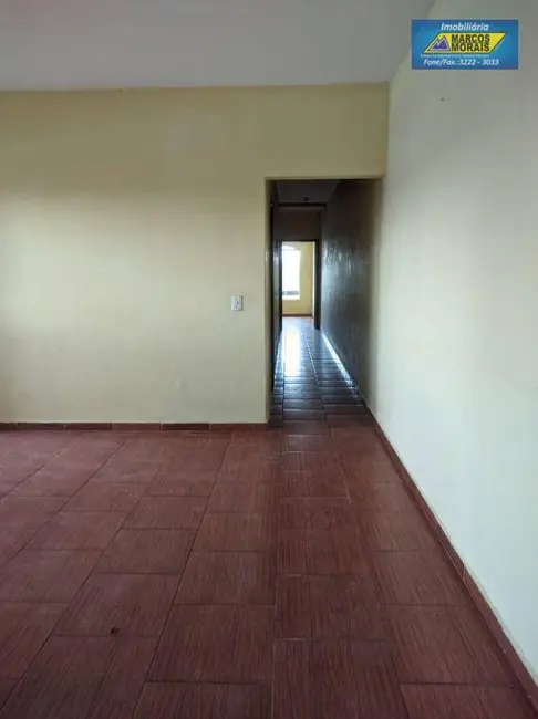 Foto 4 de Casa com 3 quartos à venda, 552m2 em Salto De Pirapora - SP