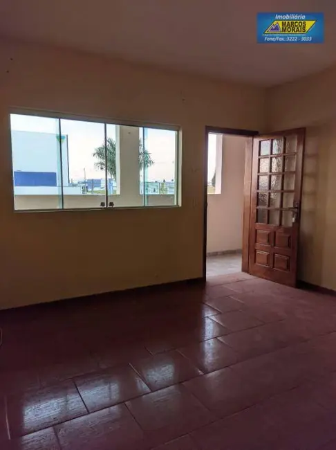 Foto 3 de Casa com 3 quartos à venda, 552m2 em Salto De Pirapora - SP