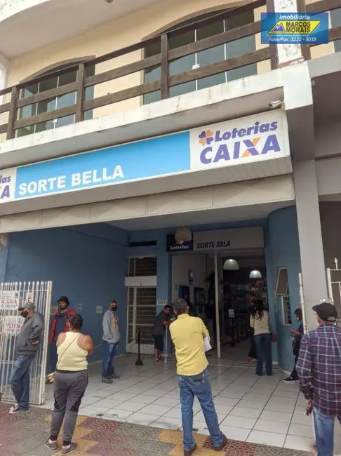 Foto 5 de Casa com 3 quartos à venda, 552m2 em Salto De Pirapora - SP