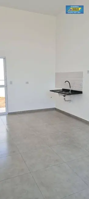 Foto 2 de Casa com 2 quartos à venda, 125m2 em Salto De Pirapora - SP
