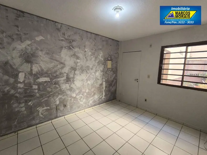 Foto 2 de Apartamento com 2 quartos para alugar, 45m2 em Jardim Tulipas, Sorocaba - SP