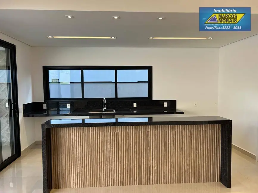 Foto 8 de Casa de Condomínio com 3 quartos à venda, 456m2 em Votorantim - SP