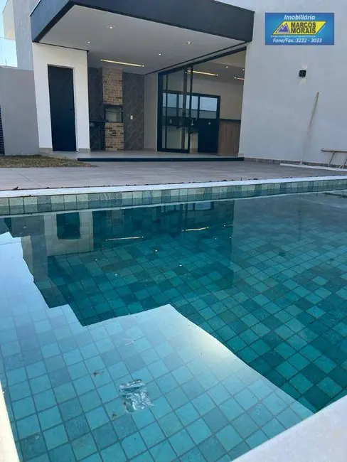 Foto 2 de Casa de Condomínio com 3 quartos à venda, 456m2 em Votorantim - SP