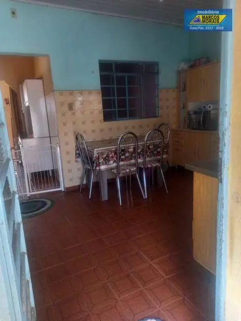 Casa com 2 quartos à venda, 370m2 em Jardim Parada do Alto, Sorocaba - SP - imagem 6 Foto 6 de Casa com 2 quartos à venda, 370m2 em Jardim Parada do Alto, Sorocaba - SP
